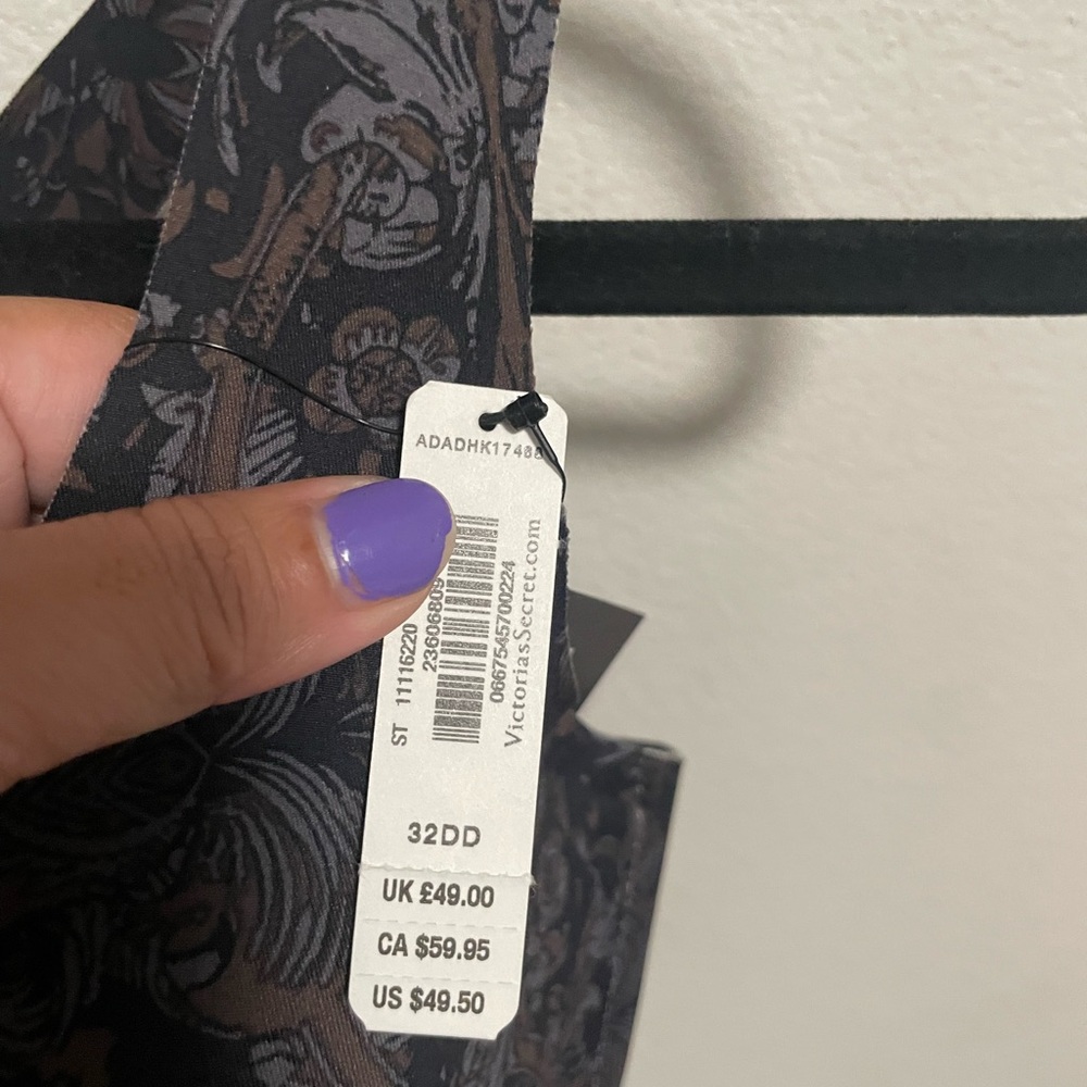 NWT Victoria Secret Sport Bra Medium Pattern Paisley Floral 32DD - Picture 8 of 10